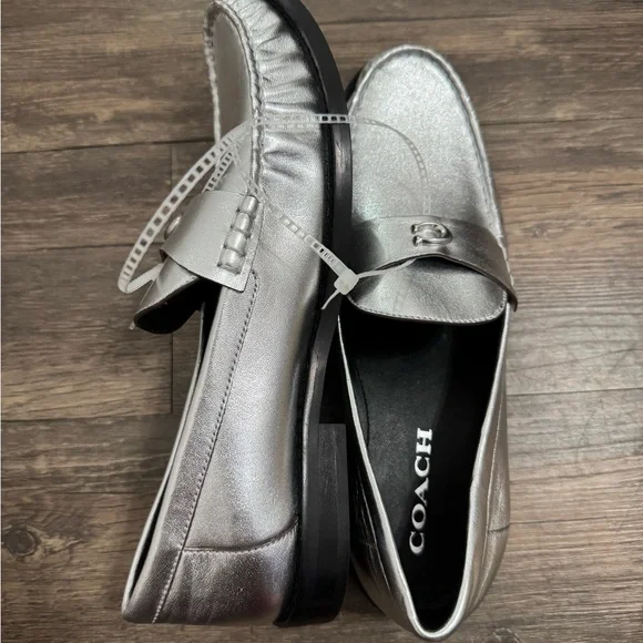 Coach Metallic Silver Men Or Woman’s Loafers - Picture 2 of 4
